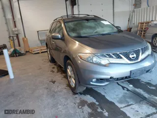 2013 Nissan Murano SL with VIN JN8AZ1MW2DW315212, listed as a IAAI auction lot 41163336 with 197,400 mi miles. Bid and sale history available at carsss.com. Image 1.