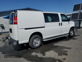 2019 Chevrolet Express Cargo z VIN 1GCWGAFG9K1299520, wystawiony jako Copart lot #60213205 z przebiegiem 116 068 mil mil oraz Szkoda całkowita • Salvage title. Historia ofert i sprzedaży dostępna na DreamBid. Obrazek 3.