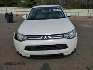 2014 Mitsubishi Outlander SE z VIN JA4AZ3A39EZ016327, wystawiony jako Copart lot #59977075 z przebiegiem 77 214 mil mil oraz Szkoda całkowita • Salvage title. Historia ofert i sprzedaży dostępna na DreamBid. Obrazek 5.