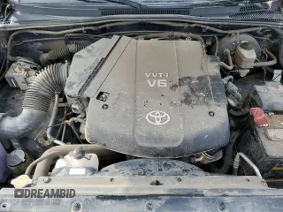 2005 Toyota Tacoma with VIN 5TEUU42N75Z069152, listed as a Copart auction lot 45489785 with 113,114 mi miles and Salvage Title. Bid and sale history available at DreamBid. Image 11.