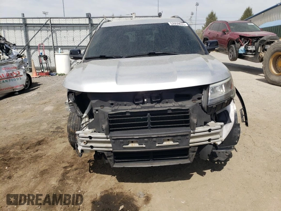 2017 Ford Explorer XLT z VIN 1FM5K8D85HGD09198, wystawiony jako Copart lot #53959655 z przebiegiem 141 868 mil mil oraz Szkoda całkowita • Salvage title. Historia ofert i sprzedaży dostępna na DreamBid. Obrazek 5.