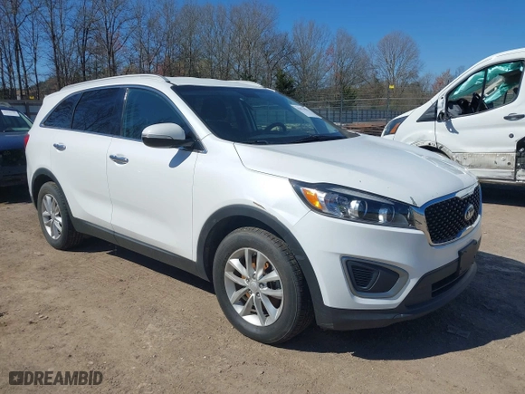 2016 Kia Sorento LX with VIN 5XYPG4A52GG002963, listed as a IAAI auction lot 41874425 with 230,541 mi miles. Bid and sale history available at carsss.com. Image 1.
