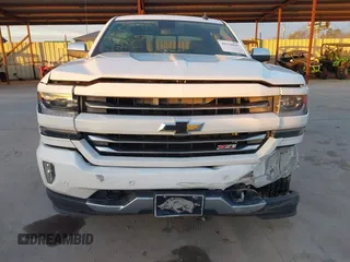 2016 Chevrolet Silverado 1500 LTZ with VIN 3GCUKSEJ0GG221628, listed as a IAAI auction lot 41276045 with 153,476 mi miles. Bid and sale history available at carsss.com. Image 13.