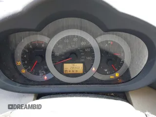 2010 Toyota RAV4 Limited с VIN JTMDK4DV2AD012802, выставлен на аукционе IAAI как лот 42562662 с пробегом 283 501 миль миль и . История ставок и продаж доступна на DreamBid. Изображение 7.