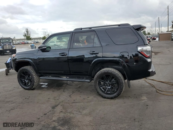 2022 Toyota 4Runner SR5 Premium with VIN JTENU5JRXN6085708, listed as a Copart auction lot 45505255 with 46,924 mi miles and Clean Title. Bid and sale history available at carsss.com. Image 2.