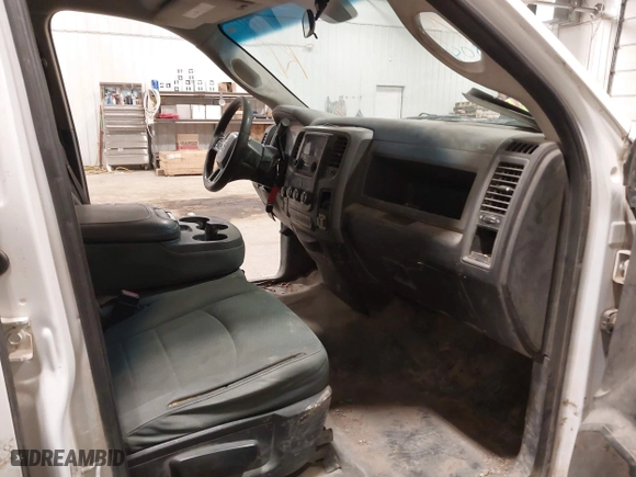2014 Ram 1500 Express with VIN 1C6RR7FT5ES323647, listed as a IAAI auction lot 41888044 with 184,317 mi miles. Bid and sale history available at carsss.com. Image 5.