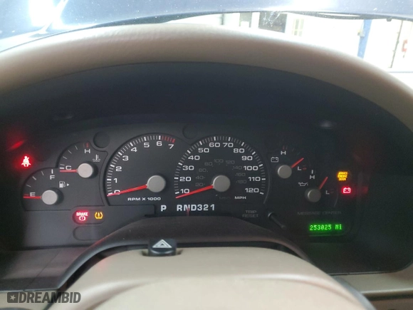 2004 Ford Explorer Eddie Bauer with VIN 1FMDU74W94UA74461, listed as a Copart auction lot 81628384 with 253,025 mi miles and Clean Title. Bid and sale history available at carsss.com. Image 9.