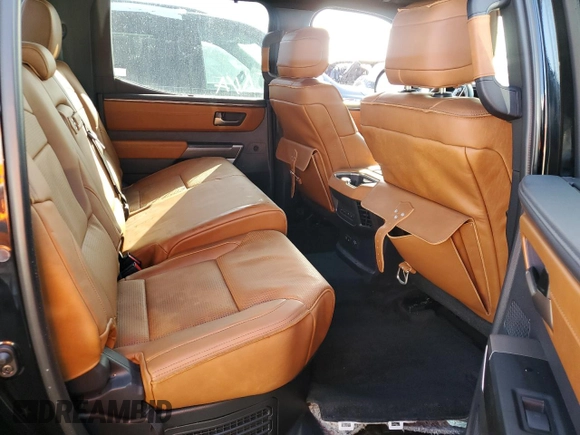 2024 Toyota Tundra Limited Hybrid z VIN 5TFWC5DB7RX072294, wystawiony jako Copart lot #76671364 z przebiegiem Nie podano mil oraz Nie do naprawy • Non repairable. Historia ofert i sprzedaży dostępna na DreamBid. Obrazek 10.
