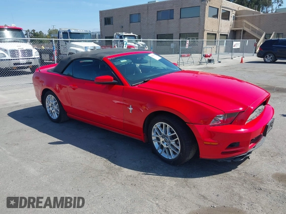 2014 Ford Mustang V6 with VIN 1ZVBP8EM7E5316940, listed as a IAAI auction lot 42555358 with Not provided miles and . Bid and sale history available at DreamBid. Image 1.