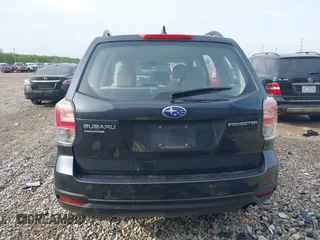 2018 Subaru Forester z VIN JF2SJABC1JH534213, wystawiony jako IAAI lot #42151142 z przebiegiem 108 714 mil mil oraz . Historia ofert i sprzedaży dostępna na DreamBid. Obrazek 17.