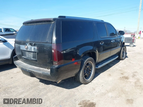 2013 Cadillac Escalade ESV Luxury with VIN 1GYS3HEF4DR156436, listed as a IAAI auction lot 41485801 with 179,010 mi miles and . Bid and sale history available at DreamBid. Image 4.