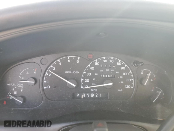 2000 Ford Explorer Eddie Bauer z VIN 1FMZU74E3YZB27368, wystawiony jako Copart lot #45900545 z przebiegiem 154 651 mil mil oraz Szkoda całkowita • Salvage title. Historia ofert i sprzedaży dostępna na DreamBid. Obrazek 9.