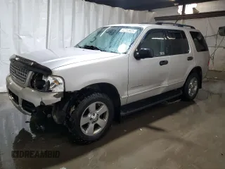 2004 Ford Explorer XLT with VIN 1FMZU73W84ZB26074, listed as a Copart auction lot 42253925 with 120,159 mi miles and Salvage title. Bid and sale history available at DreamBid. Image 1.