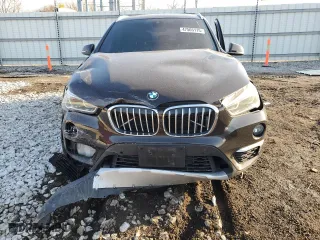 2017 BMW X1 xDrive28i with VIN WBXHT3C32H5F70488, listed as a Copart auction lot 47505115 with 0 mi miles and Salvage Title. Bid and sale history available at carsss.com. Image 5.