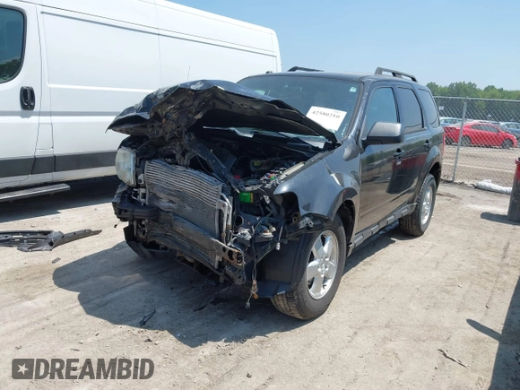 2011 Ford Escape XLT с VIN 1FMCU9DG4BKA98868, выставлен на аукционе IAAI как лот 42580210 с пробегом Не указан миль и . История ставок и продаж доступна на DreamBid. Изображение 19.
