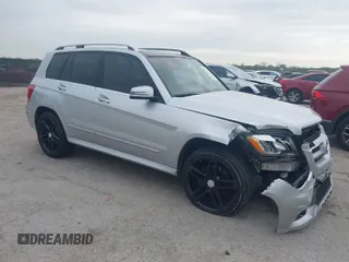 2014 Mercedes-Benz GLK GLK 350 with VIN WDCGG5HB8EG283401, listed as a IAAI auction lot 41930020 with 159,544 mi miles and . Bid and sale history available at carsss.com. Image 1.