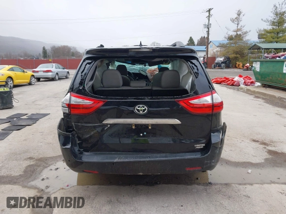 2017 Toyota Sienna XLE with VIN 5TDDZ3DC9HS147035, listed as a IAAI auction lot 41737602 with 82,008 mi miles and . Bid and sale history available at DreamBid. Image 17.