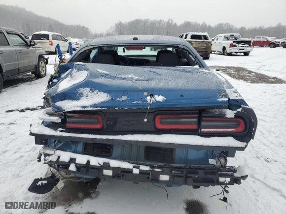 2021 Dodge Challenger SXT with VIN 2C3CDZGG2MH605295, listed as a Copart auction lot 87288444 with 22,062 mi miles and Salvage Title. Bid and sale history available at carsss.com. Image 6.