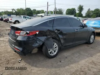 2017 Kia Optima LX z VIN 5XXGT4L36HG152748, wystawiony jako Copart lot #60788595 z przebiegiem 102 972 mil mil oraz Szkoda całkowita • Salvage title. Historia ofert i sprzedaży dostępna na DreamBid. Obrazek 3.