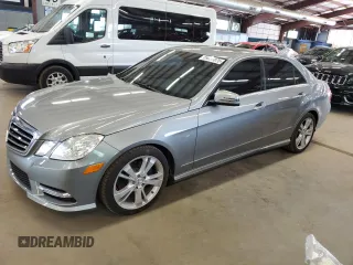 2012 Mercedes-Benz E 350 Luxury с VIN WDDHF5KB3CA619760, выставлен на аукционе Copart как лот 59657875 с пробегом 123 121 миль миль и Списание • Salvage title. История ставок и продаж доступна на DreamBid. Изображение 1.