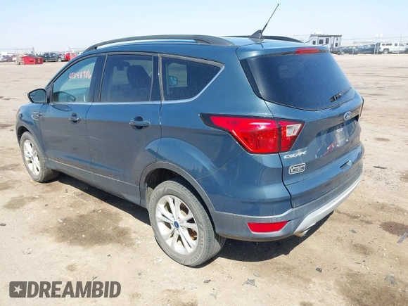 2019 Ford Escape SEL with VIN 1FMCU9HD5KUC35398, listed as a IAAI auction lot 42048986 with 101,609 mi miles. Bid and sale history available at carsss.com. Image 3.