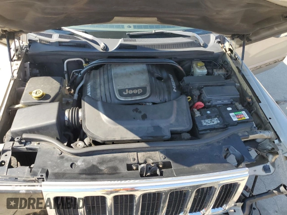 2007 Jeep Commander Limited with VIN 1J8HH58287C622524, listed as a Copart auction lot 67489244 with 237,661 mi miles and Salvage title. Bid and sale history available at DreamBid. Image 12.