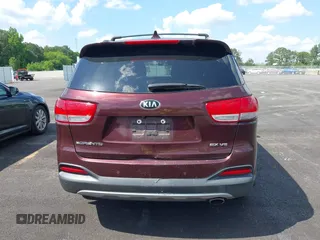 2017 Kia Sorento EX with VIN 5XYPH4A53HG287333, listed as a IAAI auction lot 42230196 with 253,625 mi miles and . Bid and sale history available at carsss.com. Image 16.