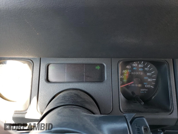 1994 Jeep Wrangler with VIN 1J4FY29S6RP411095, listed as a Copart auction lot 75920564 with 130,373 mi miles and Salvage Title. Bid and sale history available at carsss.com. Image 9.