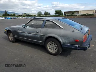 1983 Datsun 280ZX z VIN JN1CZ06S1DX700637, wystawiony jako Copart lot #53893855 z przebiegiem 93 909 mil mil oraz Tytuł czysty. Historia ofert i sprzedaży dostępna na DreamBid. Obrazek 2.