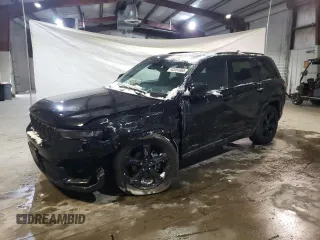 2024 Jeep Grand Cherokee Laredo z VIN 1C4RJHAG6R8929378, wystawiony jako Copart lot #42204865 z przebiegiem 8 086 mil mil oraz Szkoda całkowita • Salvage title. Historia ofert i sprzedaży dostępna na DreamBid. Obrazek 1.