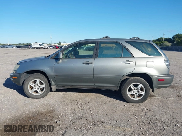2001 Lexus RX 300 with VIN JTJGF10U110115162, listed as a IAAI auction lot 40998420 with 227,602 mi miles. Bid and sale history available at carsss.com. Image 14.