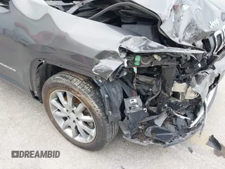 2018 Jeep Cherokee Limited with VIN 1C4PJLDB0JD565920, listed as a IAAI auction lot 41747170 with 121,604 mi miles and . Bid and sale history available at DreamBid. Image 18.