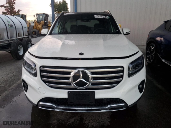 2024 Mercedes-Benz GLB with VIN W1N4M4GB8RW377179, listed as a Copart auction lot 82203454 with 17,268 mi miles and Clean Title. Bid and sale history available at carsss.com. Image 5.