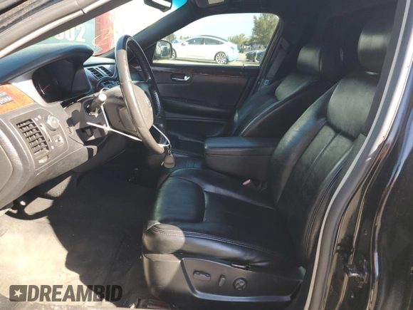 2006 Cadillac DTS Professional z VIN 1GEEH96Y26U550387, wystawiony jako Copart lot #47643785 z przebiegiem 225 562 mil mil oraz Tytuł czysty. Historia ofert i sprzedaży dostępna na DreamBid. Obrazek 7.