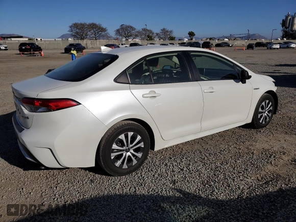 2021 Toyota Corolla Hybrid LE with VIN JTDEAMDE2MJ021576, listed as a Copart auction lot 49916105 with 24,292 mi miles and Salvage Title. Bid and sale history available at carsss.com. Image 3.
