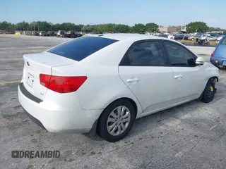 2013 Kia Forte EX with VIN KNAFU4A23D5731338, listed as a IAAI auction lot 42067997 with 130,300 mi miles. Bid and sale history available at carsss.com. Image 4.