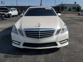 2013 Mercedes-Benz E 350 Luxury with VIN WDDHF5KB4DA697286, listed as a Copart auction lot 63399425 with 155,496 mi miles and Salvage title. Bid and sale history available at DreamBid. Image 5.