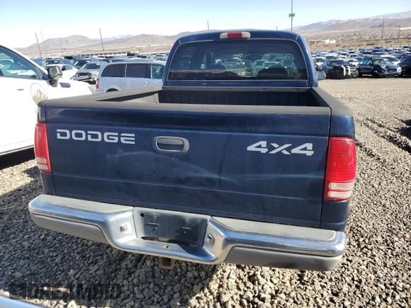 2001 Dodge Dakota Sport with VIN 1B7GG2AN71S105088, listed as a Copart auction lot 42582725 with 0 mi miles and Salvage Title. Bid and sale history available at carsss.com. Image 6.