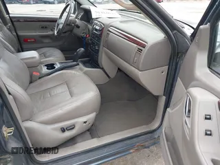 2002 Jeep Grand Cherokee Limited with VIN 1J4GW58NX2C184028, listed as a IAAI auction lot 42503836 with 121,193 mi miles and . Bid and sale history available at DreamBid. Image 5.