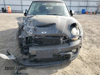 2011 MINI Hardtop S with VIN WMWSV3C55BTY13142, listed as a Copart auction lot 54543905 with Not Provided miles and Salvage Title. Bid and sale history available at DreamBid. Image 5.