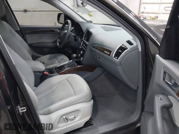 2016 Audi Q5 Premium с VIN WA1C2AFPXGA007344, выставлен на аукционе IAAI как лот 42452668 с пробегом 96 578 миль миль и . История ставок и продаж доступна на DreamBid. Изображение 5.