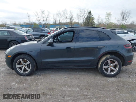 2017 Porsche Macan with VIN WP1AA2A50HLB07078, listed as a IAAI auction lot 42090855 with 124,075 mi miles and . Bid and sale history available at DreamBid. Image 14.