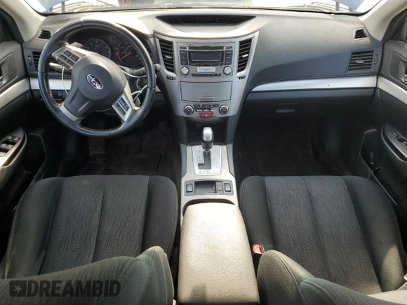 2013 Subaru Legacy Premium z VIN 4S3BMBG61D3027196, wystawiony jako Copart lot #63931215 z przebiegiem 157 534 mil mil oraz Czysty tytuł • Clean title. Historia ofert i sprzedaży dostępna na DreamBid. Obrazek 8.