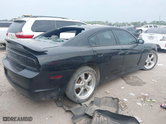 2013 Dodge Charger SXT Plus with VIN 2C3CDXHG4DH574361, listed as a IAAI auction lot 42048854 with 178,735 mi miles. Bid and sale history available at carsss.com. Image 4.