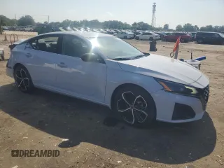 2024 Nissan Altima SR with VIN 1N4BL4CV7RN398845, listed as a Copart auction lot 62087945 with 20,410 mi miles and Salvage title. Bid and sale history available at DreamBid. Image 4.