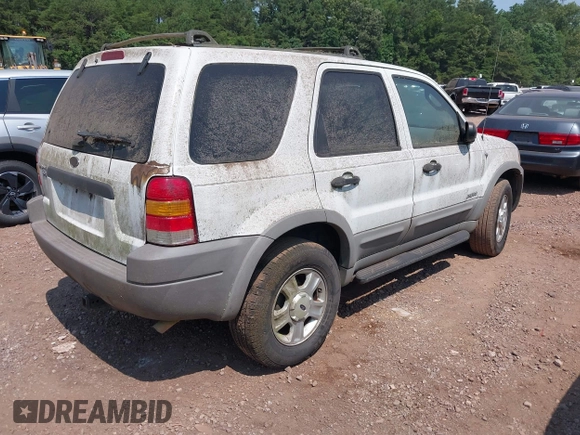 2002 Ford Escape XLT Choice with VIN 1FMYU03122KE08742, listed as a IAAI auction lot 42363962 with 299,455 mi miles and . Bid and sale history available at DreamBid. Image 4.