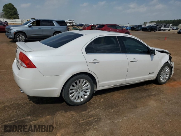2010 Mercury Milan Hybrid with VIN 3MEDM0L38AR601605, listed as a Copart auction lot 49236815 with 114,536 mi miles and Salvage Title. Bid and sale history available at carsss.com. Image 3.