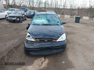 2000 Ford Focus SE with VIN 1FAFP34P7YW189078, listed as a IAAI auction lot 41222051 with 100,067 mi miles and . Bid and sale history available at carsss.com. Image 12.
