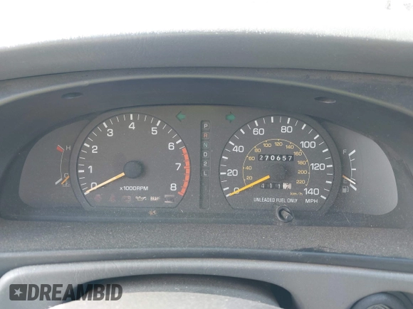 1994 Toyota Camry LE z VIN JT2SK12E0R0209312, wystawiony jako IAAI lot #42197159 z przebiegiem 270 657 mil mil oraz . Historia ofert i sprzedaży dostępna na DreamBid. Obrazek 7.