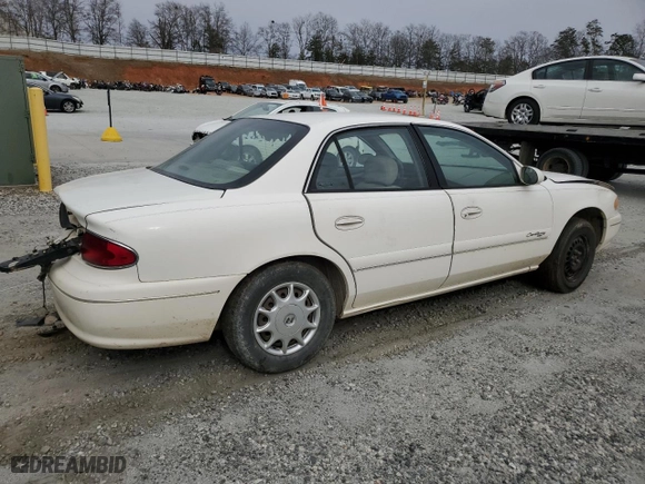 2001 Buick Century Custom with VIN 2G4WS52J811326265, listed as a Copart auction lot 45676885 with 154,983 mi miles and Salvage Title. Bid and sale history available at carsss.com. Image 3.